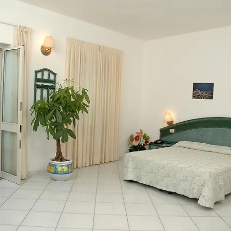 Hotel Av Club Terme Colella Forio (Isola d'Ischia)