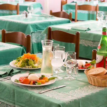 Hotel Av Club Terme Colella 3*