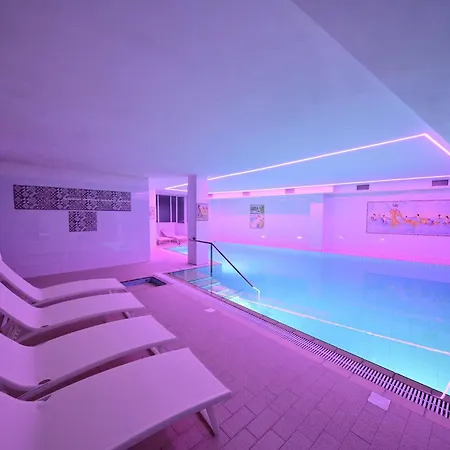 Hotel Av Club Terme Colella 3*