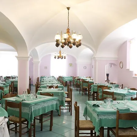 Hotel Av Club Terme Colella