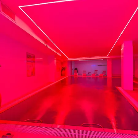 Av Club Terme Colella ホテル 3*